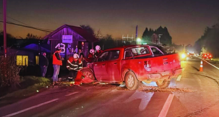 Dos personas mueren tras violenta colisión en ruta que conecta Aeropuerto El Tepual con Los Muermos