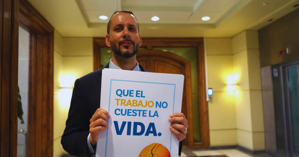 Proyecto busca cárcel para empleadores negligentes tras derrumbe en mina El Teniente