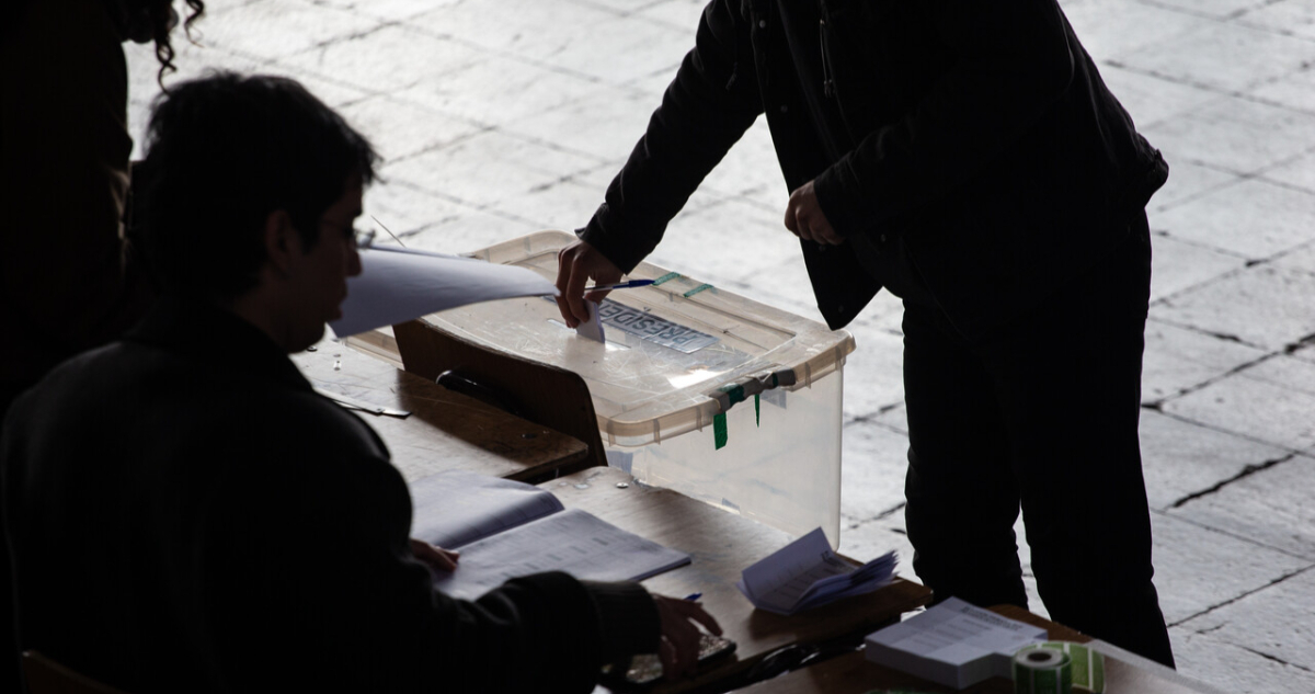 Cámara aprueba multas por no votar en elecciones: un paso que reaviva el debate sobre la participación ciudadana