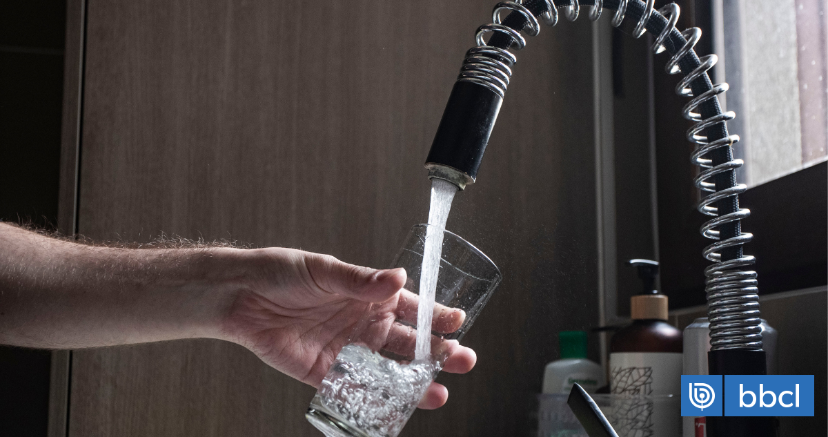 Aguas Andinas introduce recargo por consumo excesivo de agua en verano