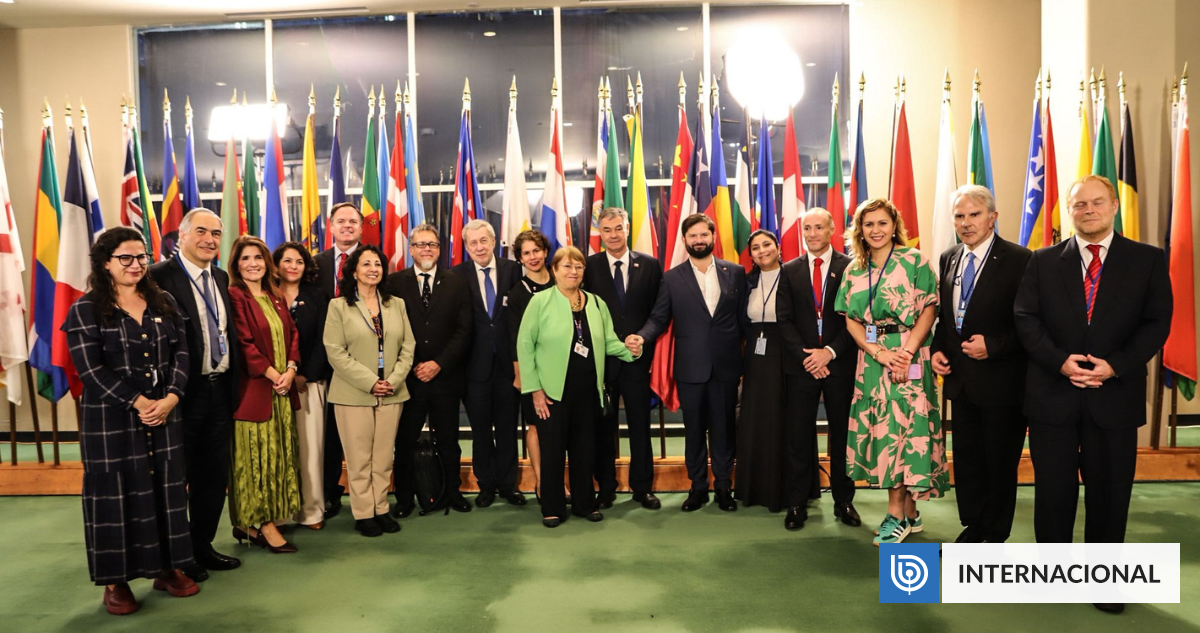 Bachelet expresa su honor por candidatura a la ONU