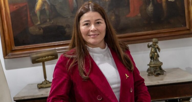 Solicitud de renuncia a exseremi del Deporte del Bío Bío