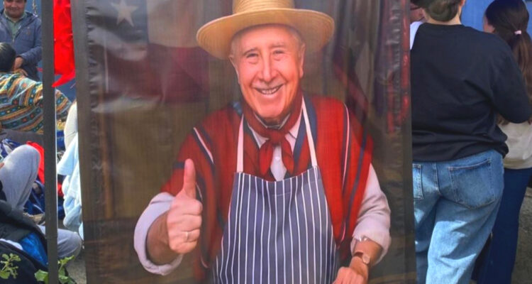 Superintendencia de Educación inicia investigación de oficio por polémica fonda “Pino-chef” en colegio