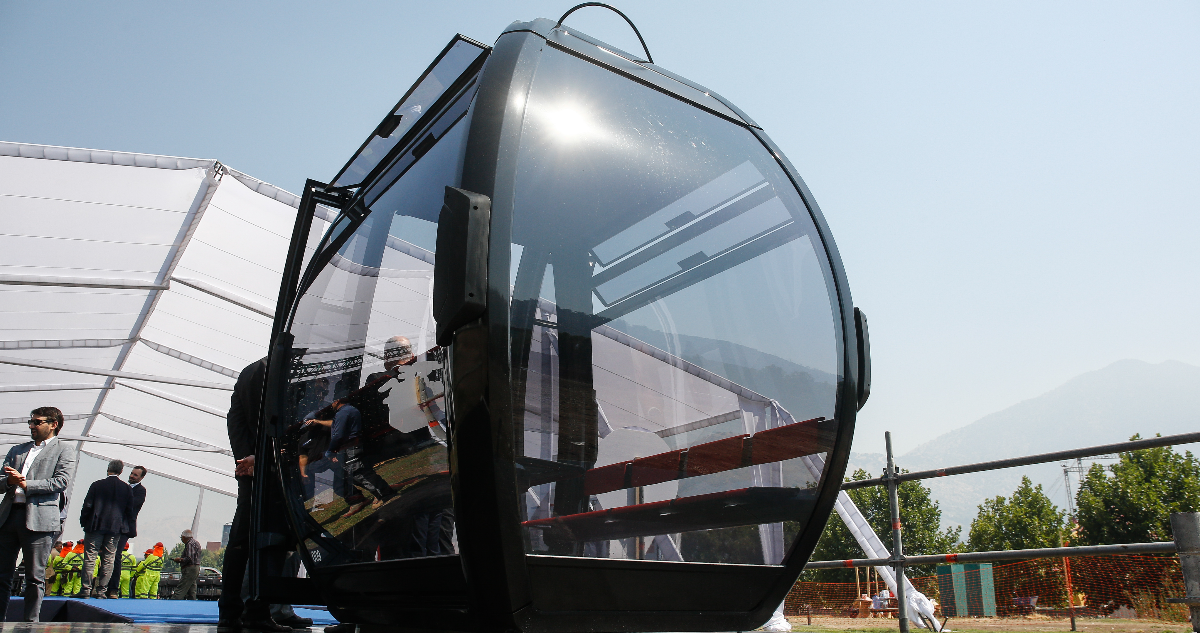 Huechuraba y Providencia exigen al Gobierno que nuevo teleférico sea integrado a tarifa RED