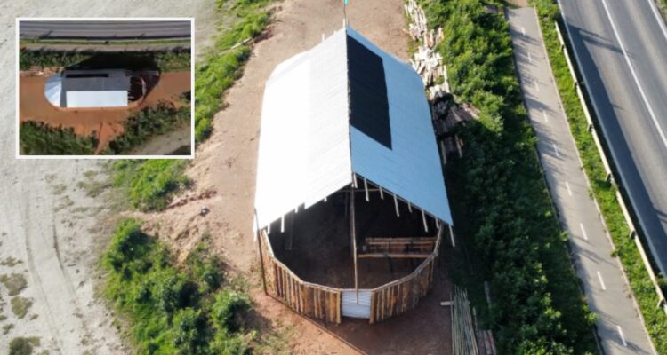 Ruca en terreno tomado a orillas del Lago Lanalhue