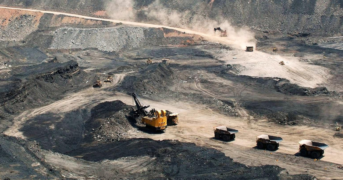 Advierten que proyectos mineros enfrentan una burocracia “crítica” por largos tiempos de tramitación