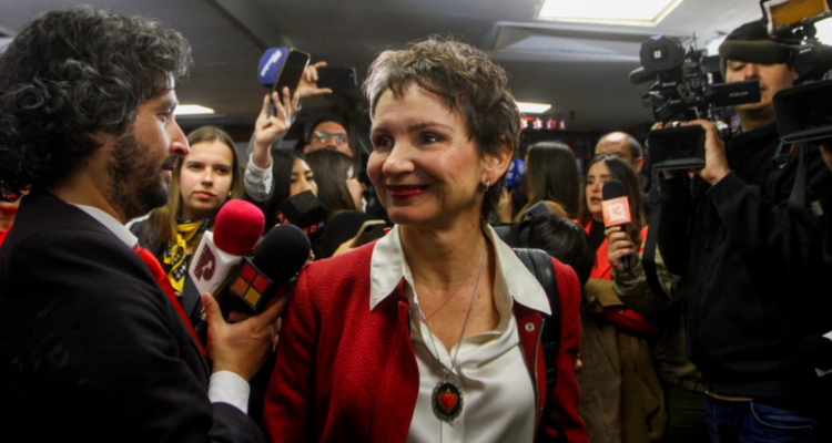 Tohá reaparece en actividad de Fiestas Patrias junto a Jara y Winter: “No tengo dudas dónde estoy”