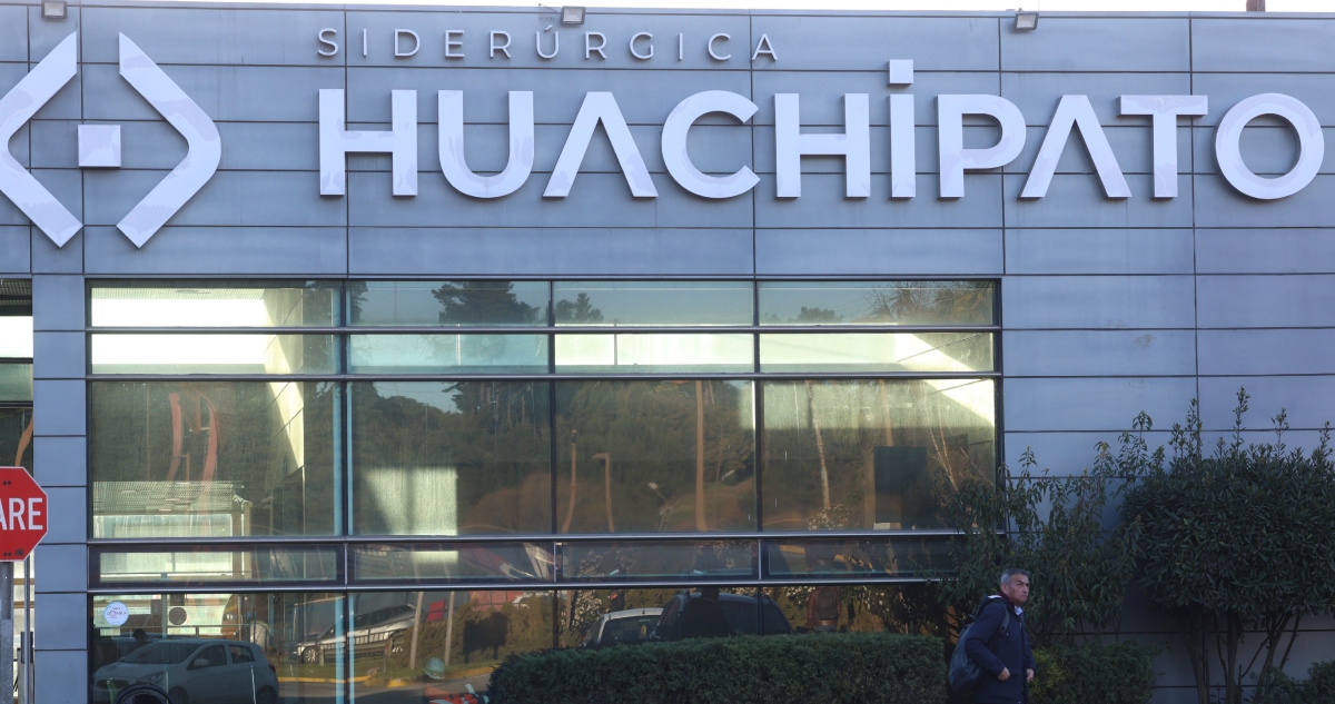 Gobierno afirma que más del 40% de los trabajadores de Huachipato tienen nuevo empleo