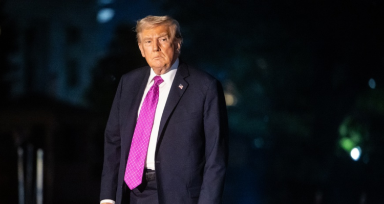 Trump consultado sobre la posibilidad de atacar a Venezuela Veremos qué pasa.