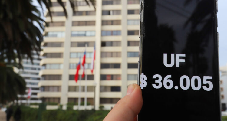 Diputados de la Comisión de Economía comienzan a cerrarle la puerta a la idea de eliminar la UF