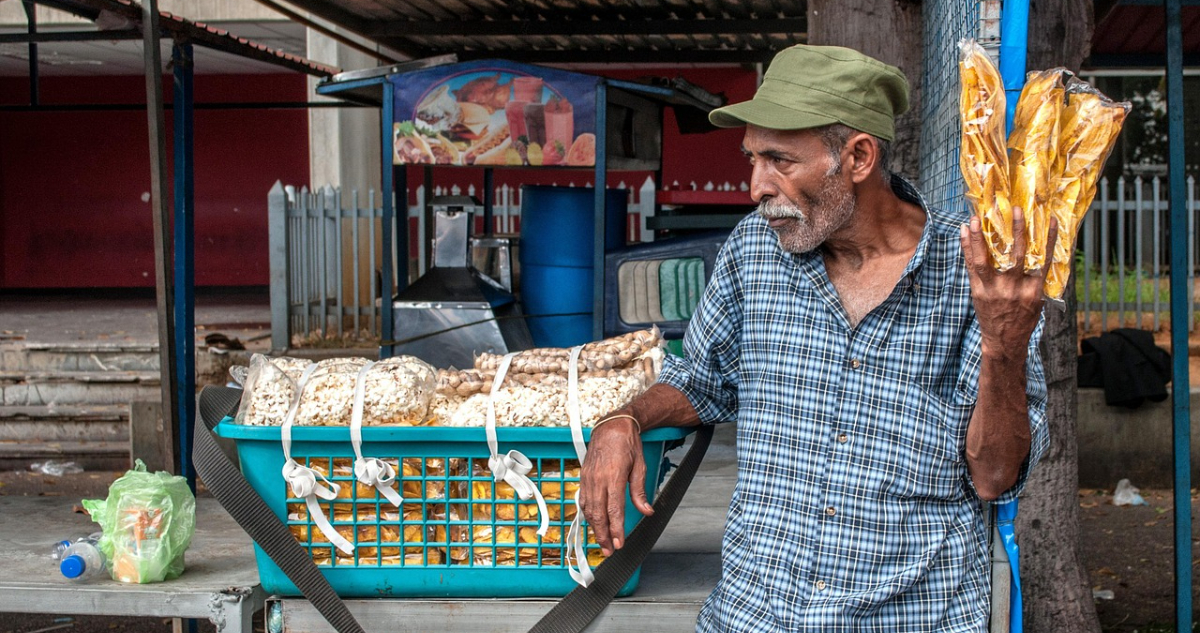 La moneda venezolana se hunde frente al dólar y se devalúa cada vez más