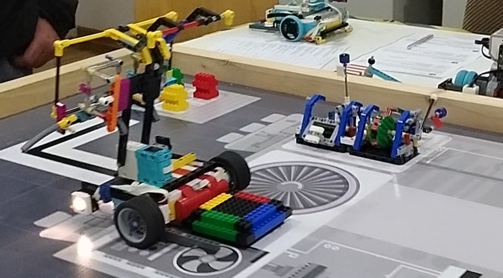 robot que irá a las olimpiadas de Singapur