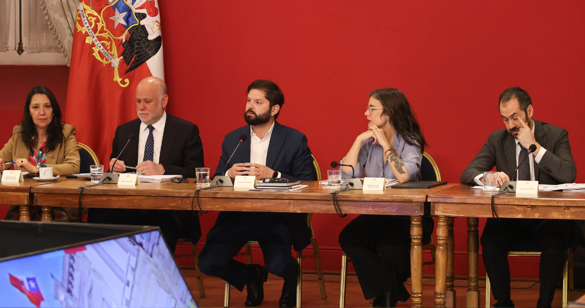 Aprobación del Gobierno sube en cinco puntos y alcanza el 28% según CEP: desaprobación es de 62%