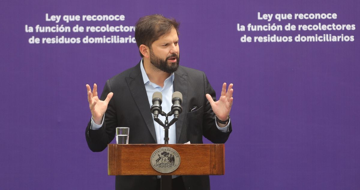 Boric pide que la gente “estudie bien las propuestas” porque “no da lo mismo” quien gobierne