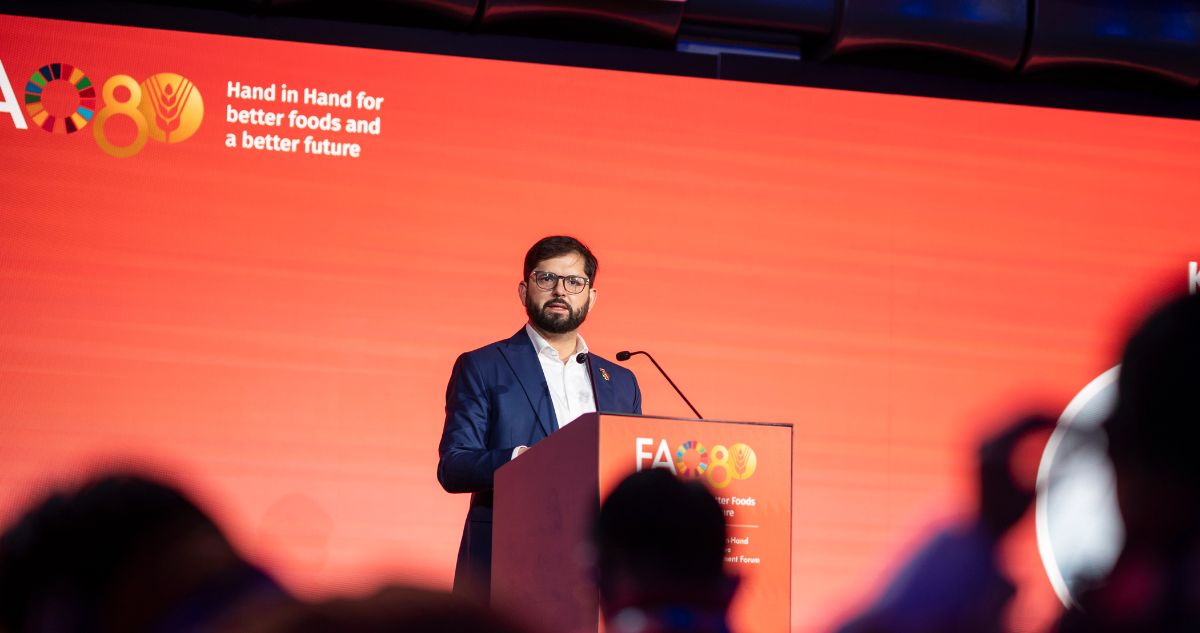 Presidente Boric celebra la paz en Gaza y pide que “nunca más” se use el hambre como “arma de guerra”