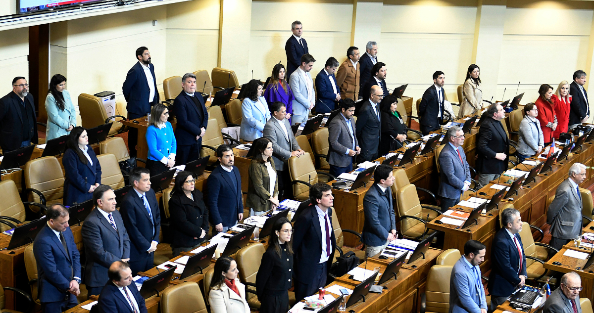 Cambio ideológico y transparencia en la política