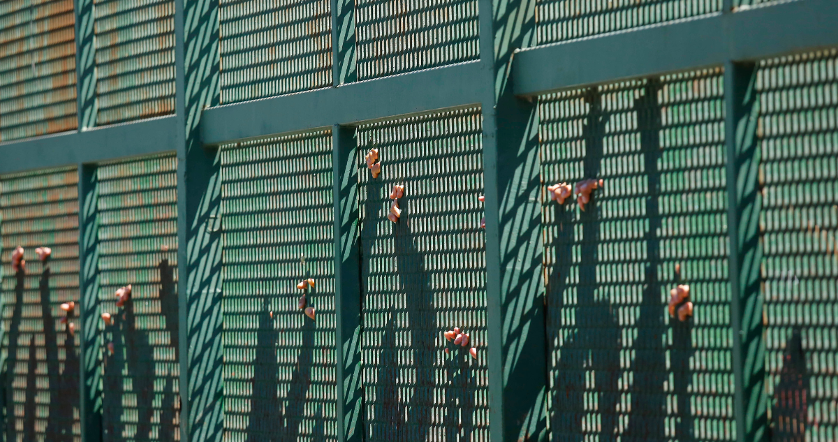 Prisión preventiva a acusada de golpear a expareja en la cabeza con una botella y robarle el celular