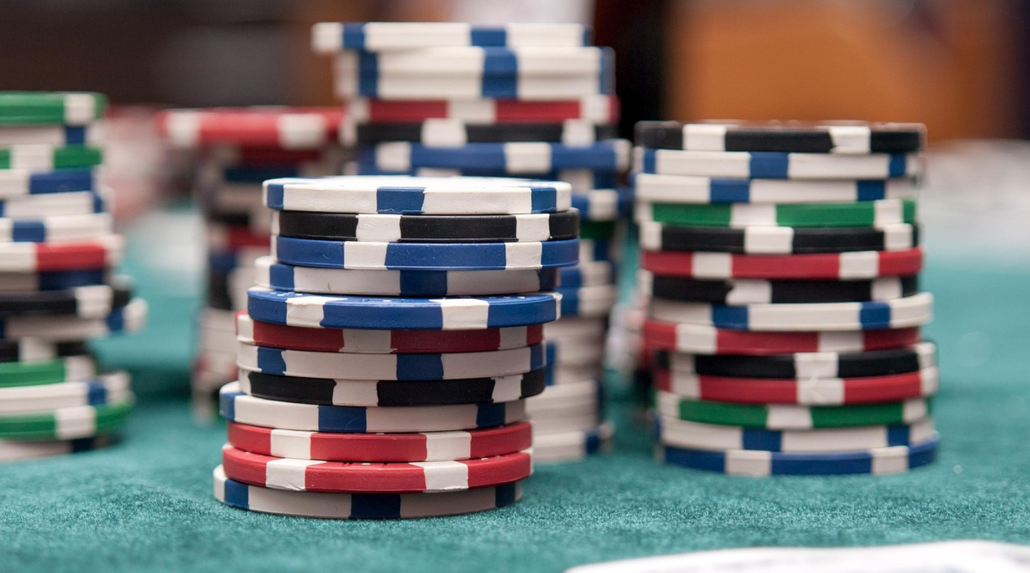 Gobierno pide tomar con “calma” propuesta de casino en La Araucanía administrado por consejo mapuche