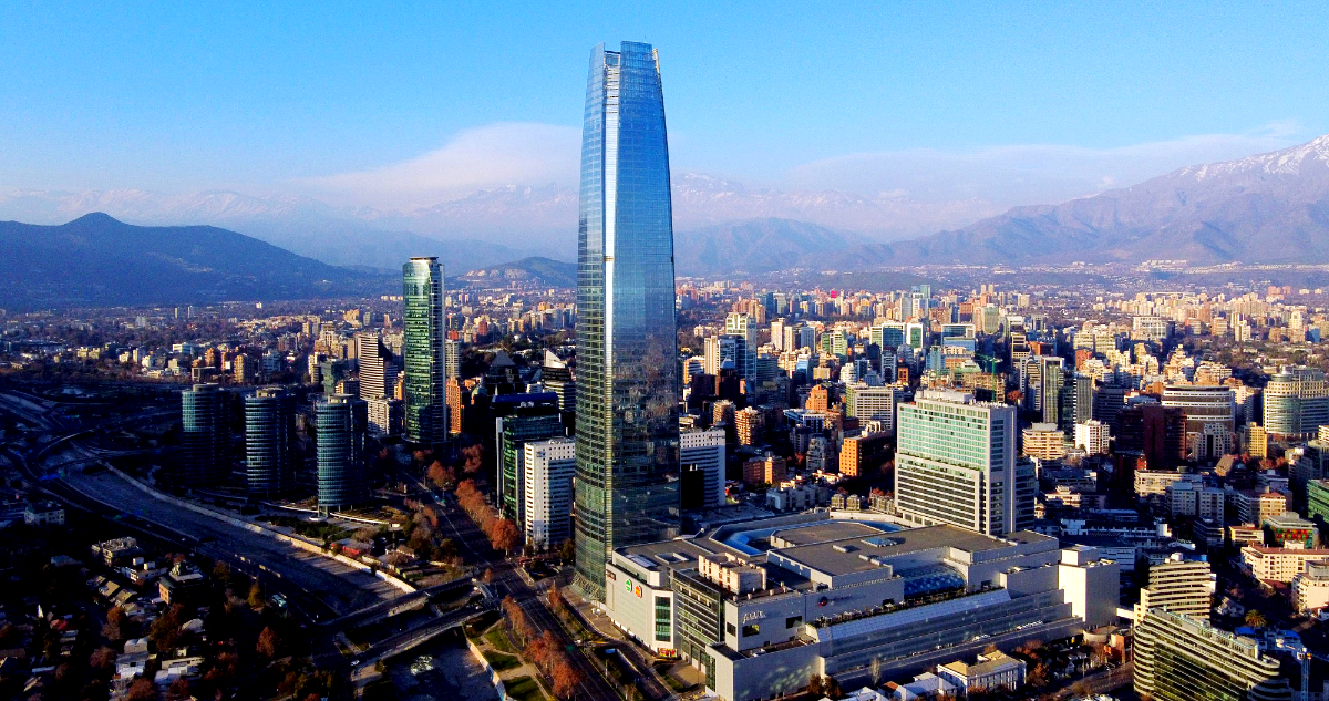 Chile se posiciona como el país con mayor riqueza financiera Latinoamérica y entra al Top 50 mundial