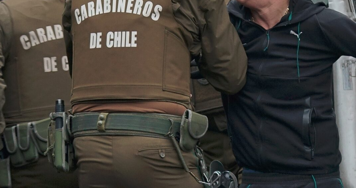 Estudiante de 14 años fue asaltado con arma de fuego en Laja: delincuentes también eran adolescentes