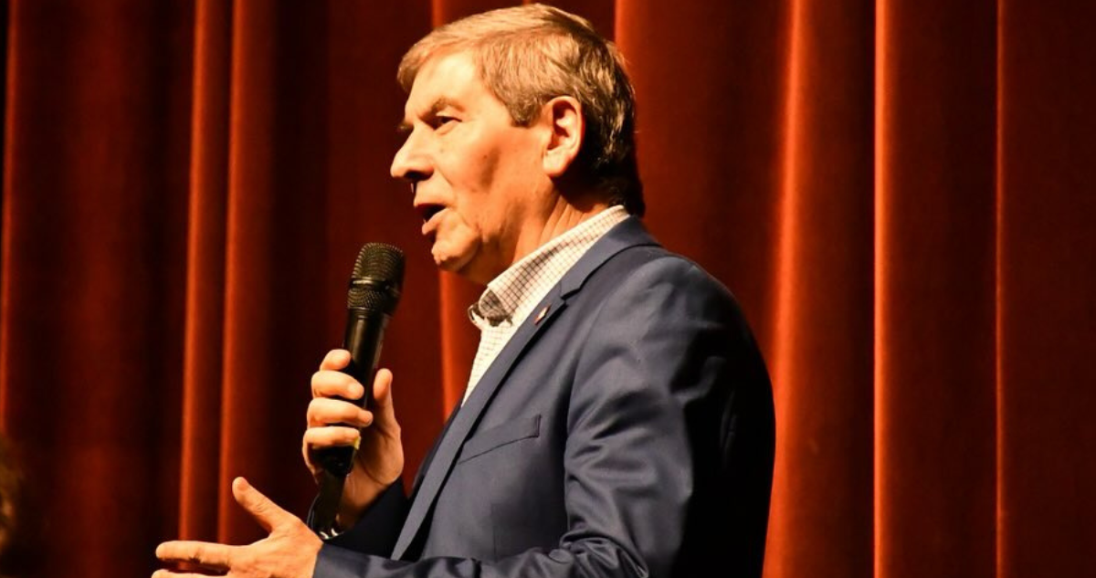 Concejales de Temuco cuestionan a edil que recibía millonario sueldo por cargo en otro municipio