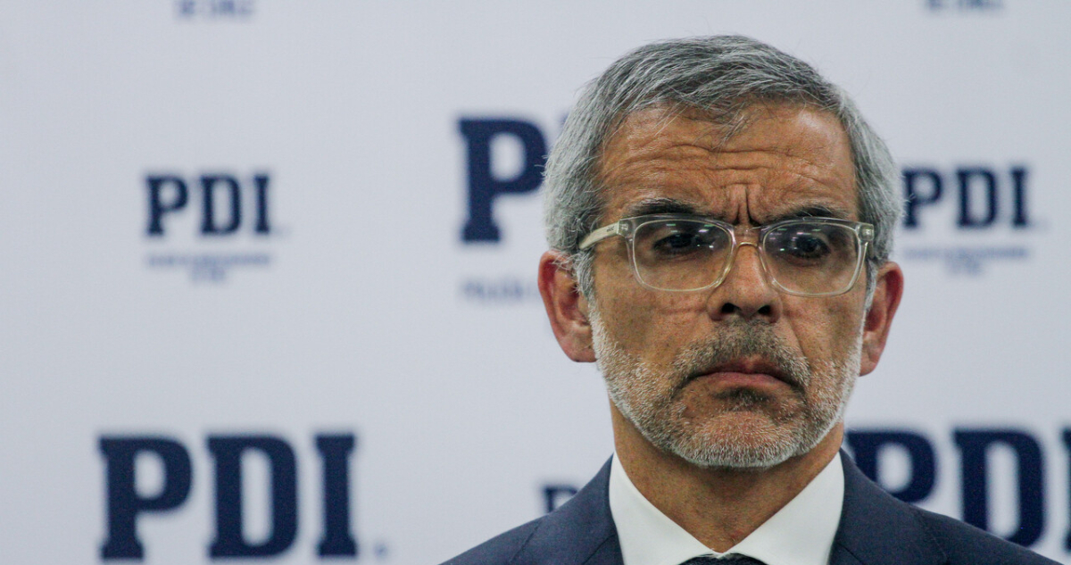 “Una simplificación”: Cordero sale al paso de críticas por pensión que recibe hija de Bernarda Vera