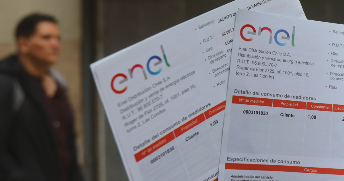 Error en cuentas de luz: Multigremial pide “devolución inmediata” a Pymes y arremete contra Pardow