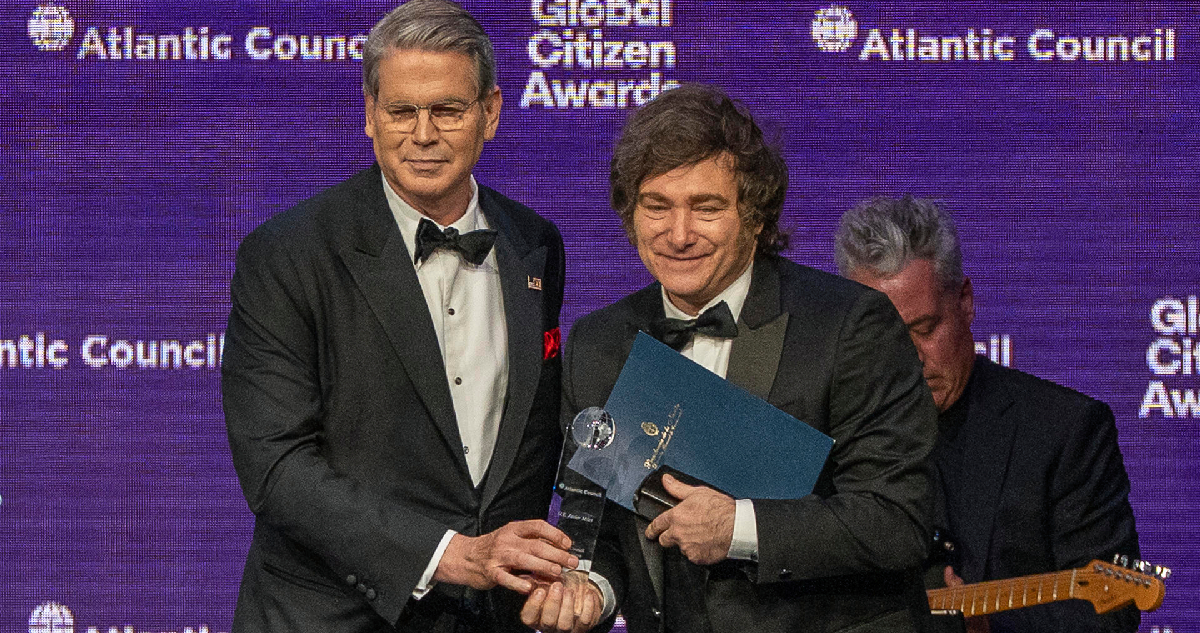 Presidente Javier Milei con el Secretario del Tesoro de EEUU, Scott Bessent (archivo): Ángel Colmenares | EFE 