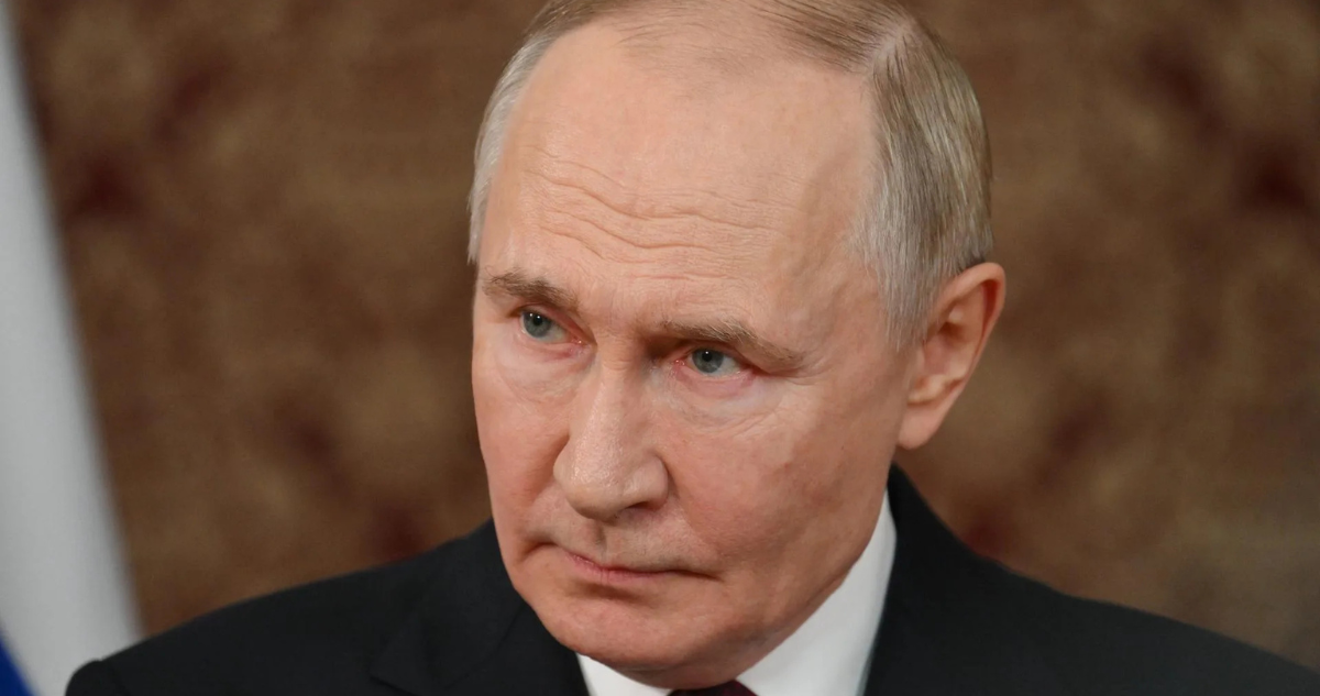 Polonia amenaza a Putin: lo detendrá si cruza su espacio aéreo rumbo a cumbre con Trump en Budapest