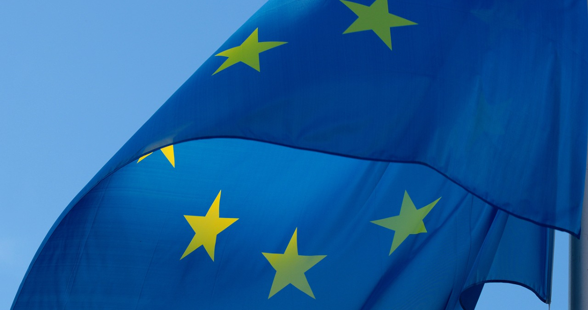 China espera que la Unión Europea “apoye el libre comercio” y se “oponga” al proteccionismo