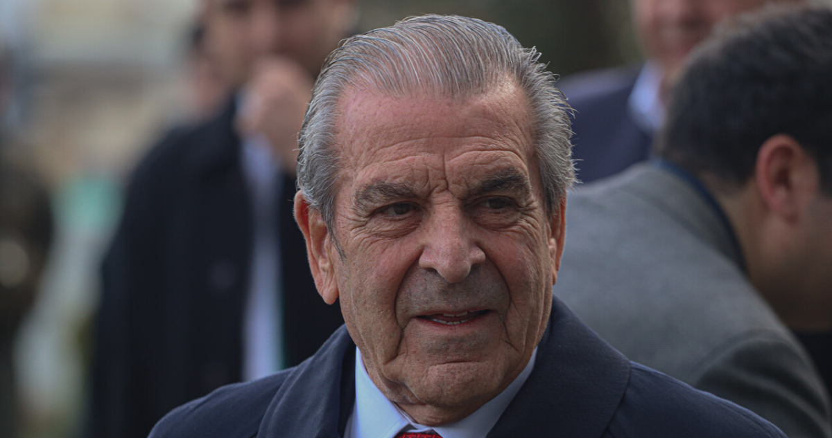 Comando de Jara acusa “dolor” por distanciamiento del expresidente Frei