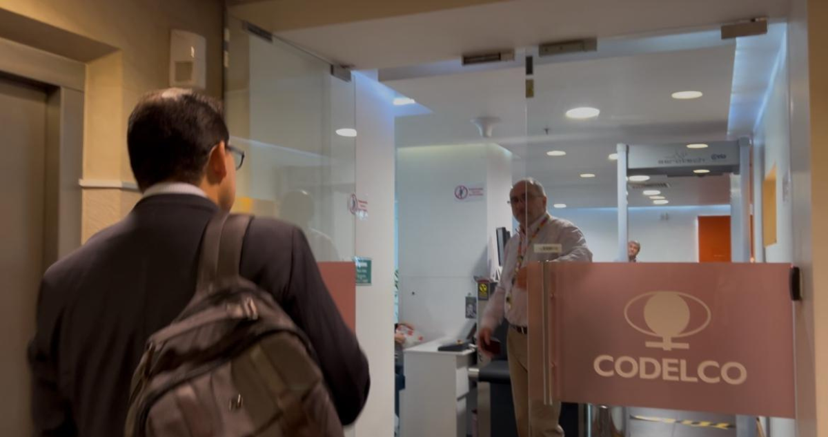 Fiscalía y PDI allanan dependencias de Codelco y Sernageomin por derrumbe en división El Teniente