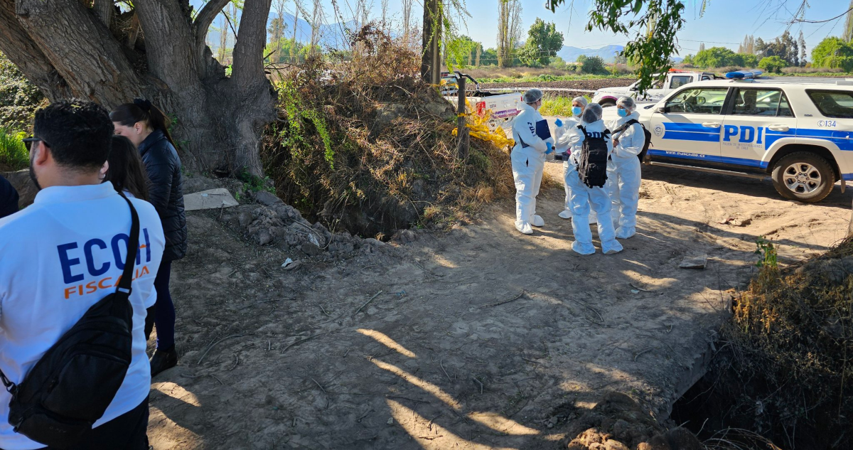 Hallan torso y otros restos humanos dentro dos maletas en Pudahuel: serían de una sola persona