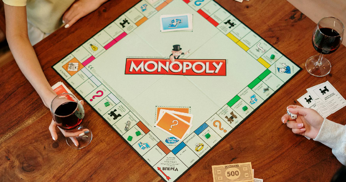 Hasbro, dueña de Monopoly y Nerf, mejora previsiones tras ganar un 4,5% más en el tercer trimestre