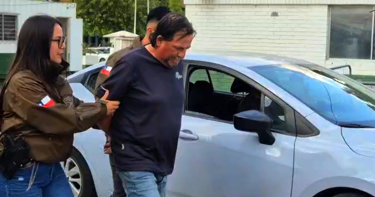 Hombre propinó 12 puñaladas a su expareja cuando ella esperaba bus en paradero de La Florida