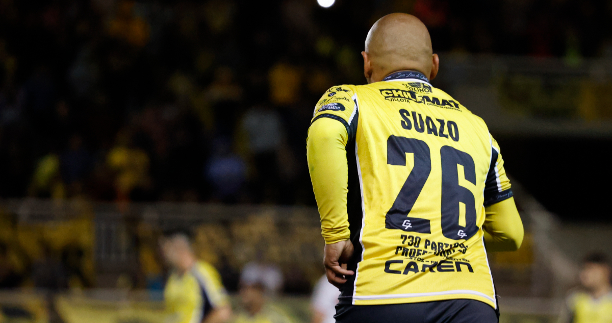 Humberto Chupete Suazo en su último partido con San Luis de Quillota