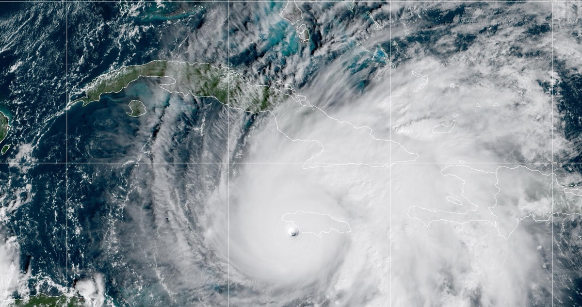 El extremadamente peligroso huracán Melissa toca tierra en Cuba