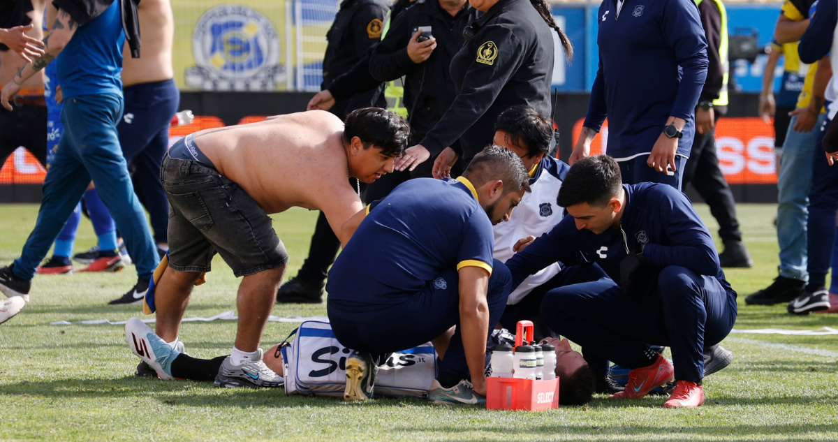 Tras choque con Fernando Zampedri: revelan las graves lesiones que sufrió arquero Ignacio González