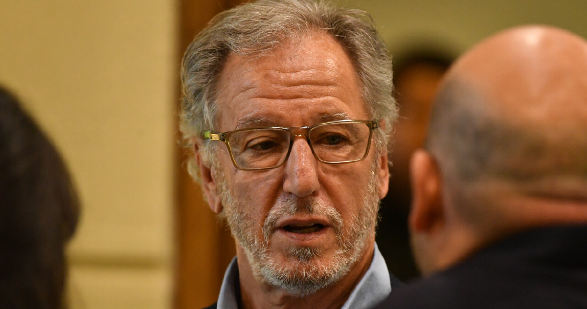 “Lo importante es que devuelvan la plata”: García pone paños fríos tras contradicción con generadoras