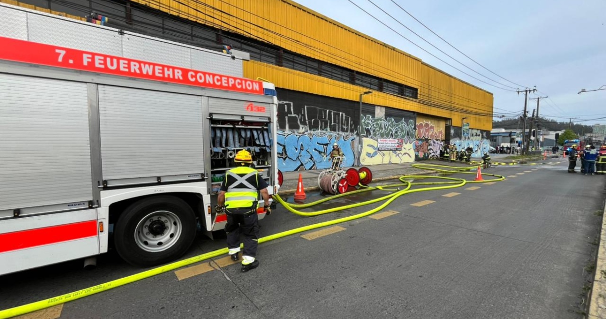 Incendio bodega de Concepción