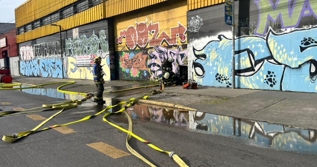 Incendio en bodega de Concepción