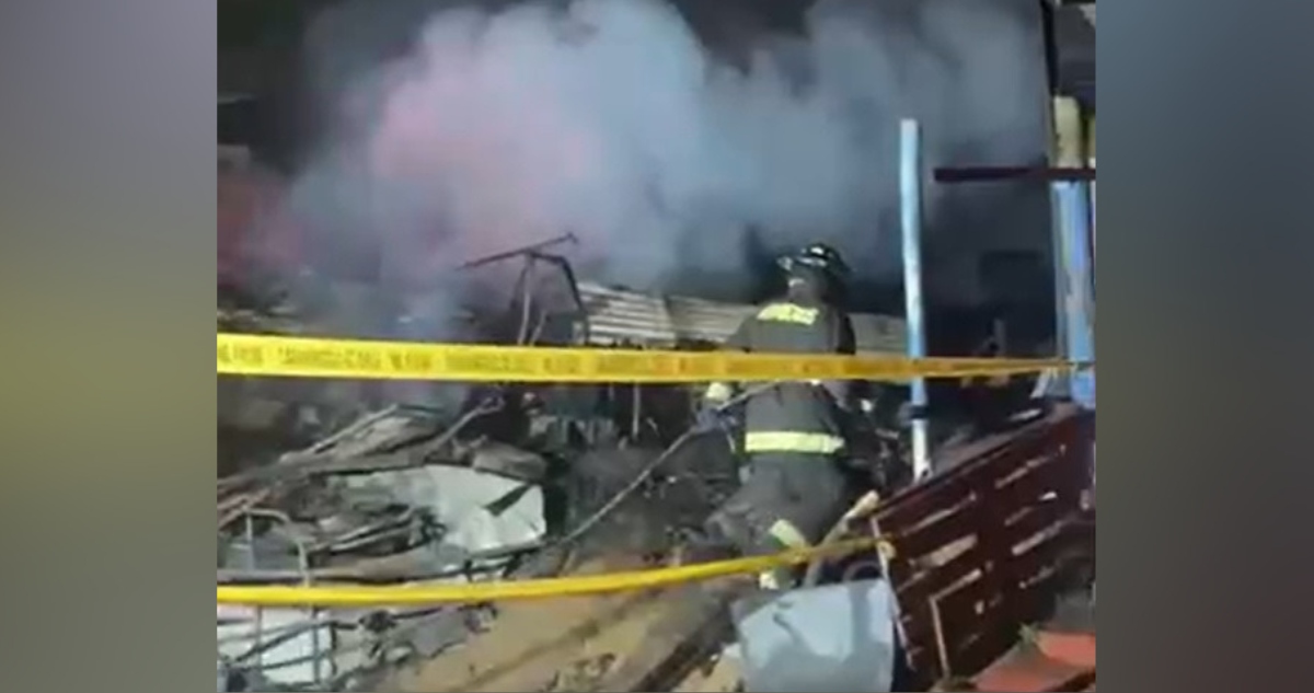 https://media.biobiochile.cl/wp-content/uploads/2025/10/incendio-muerte-adultos-mayores-limache.jpg