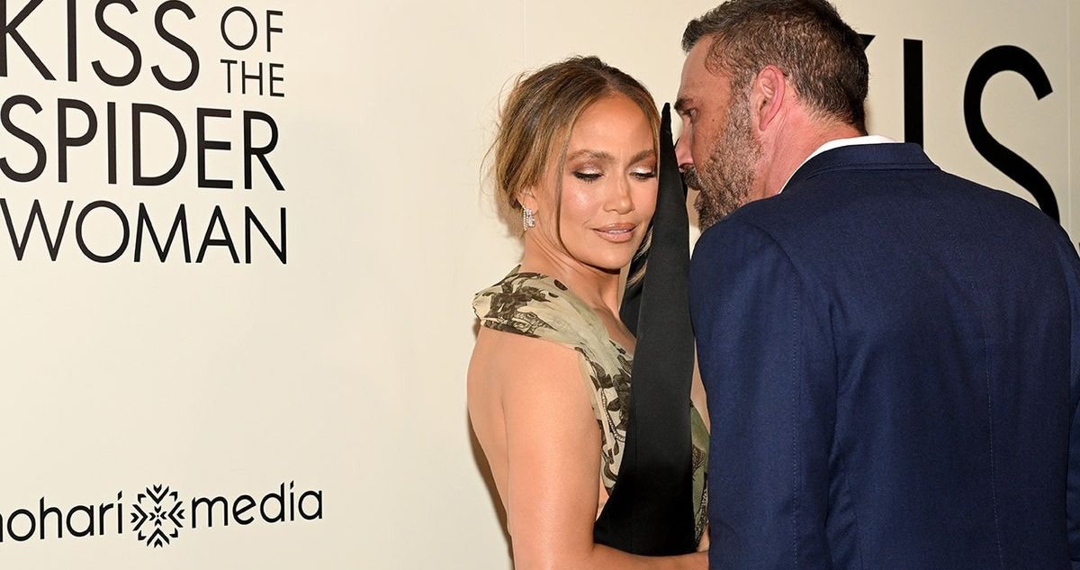 Jennifer Lopez y Ben Affleck reaparecen abrazados y cariñosos a un año del polémico divorcio