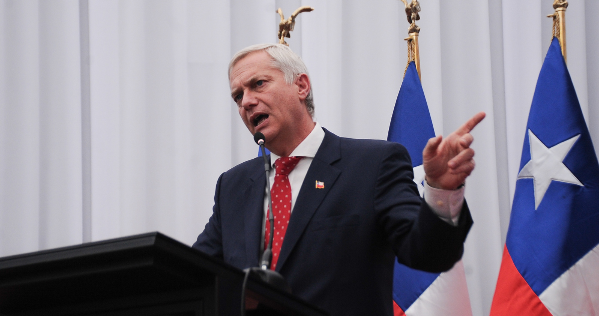 Kast respalda dichos de comando de Matthei : “Clasista es no usar corbata por decir que es de ricos”