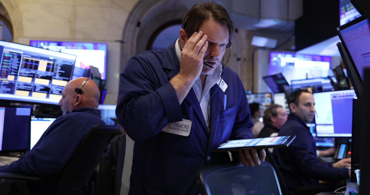 La incertidumbre vuelve a Wall Street y cierra en rojo por las amenazas de Trump a China