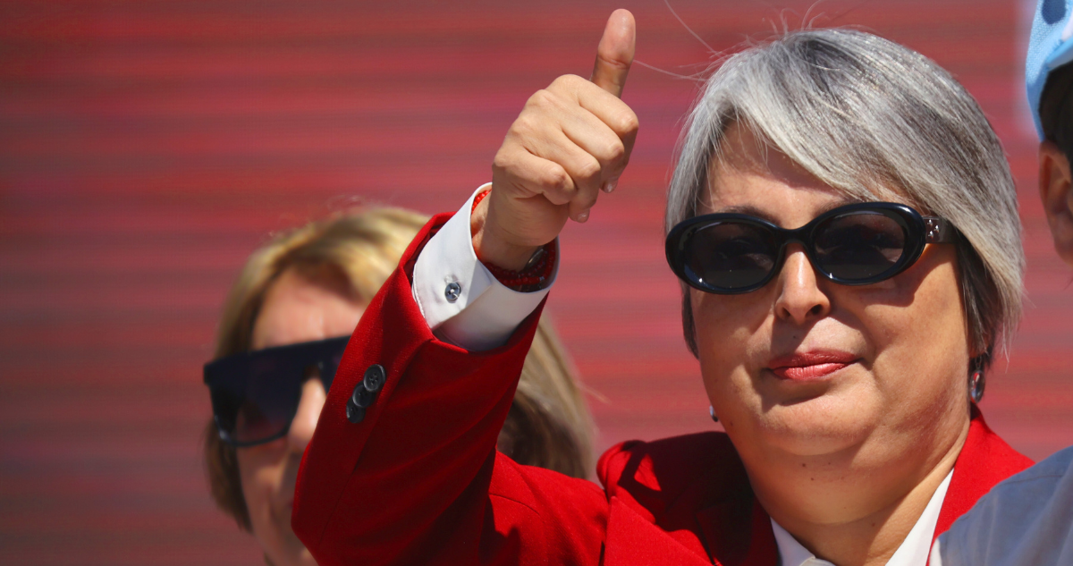La sorpresiva candidatura de Jeannette Jara reordena el mapa político chileno, con quiebres en el PC, la caída de Tohá y un escenario abierto para Kast