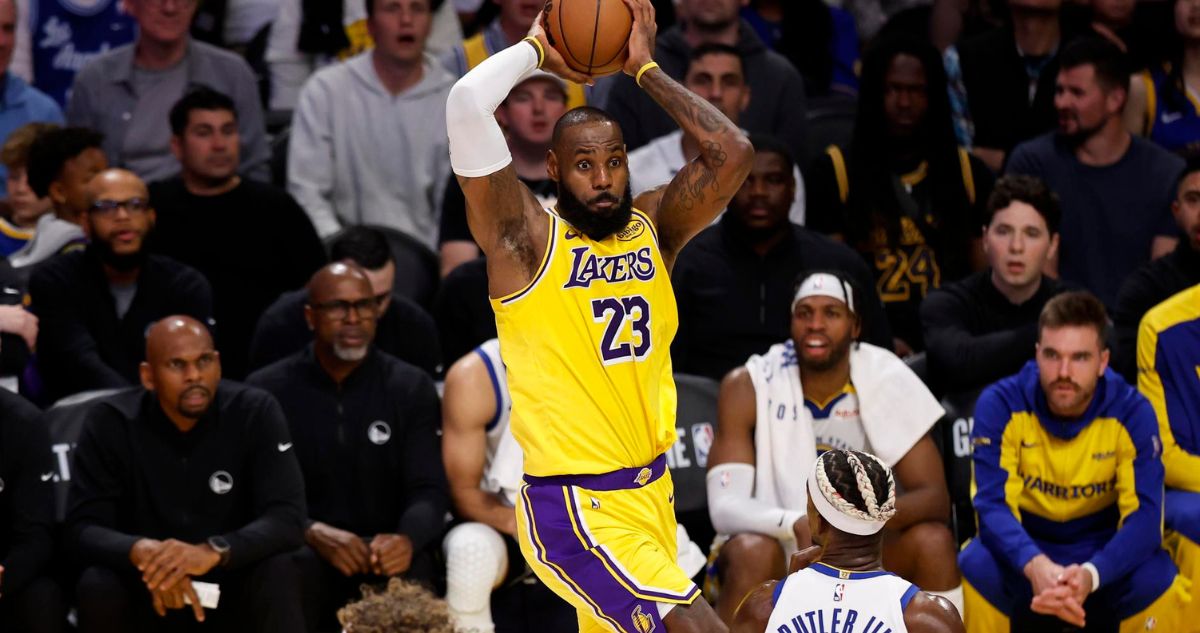 LeBron James prepara un bombástico anuncio en la NBA.