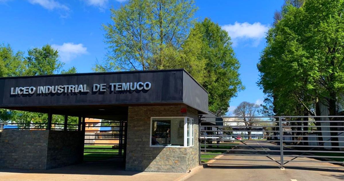 Huelga en Liceo Industrial de Temuco cumple 11 días sin avances en diálogo entre sindicato y SNA Educa