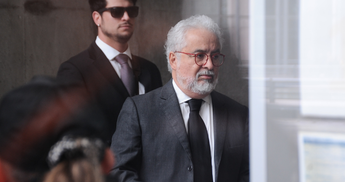 Hermosilla sigue en casa: Fiscalía acusó incumplimiento de arresto domiciliario pero no pidió cambio