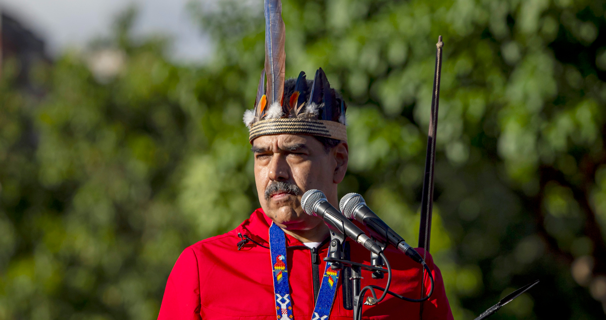 Maduro tacha de “bruja demoníaca” a Machado tras ganar el Nobel de la Paz
